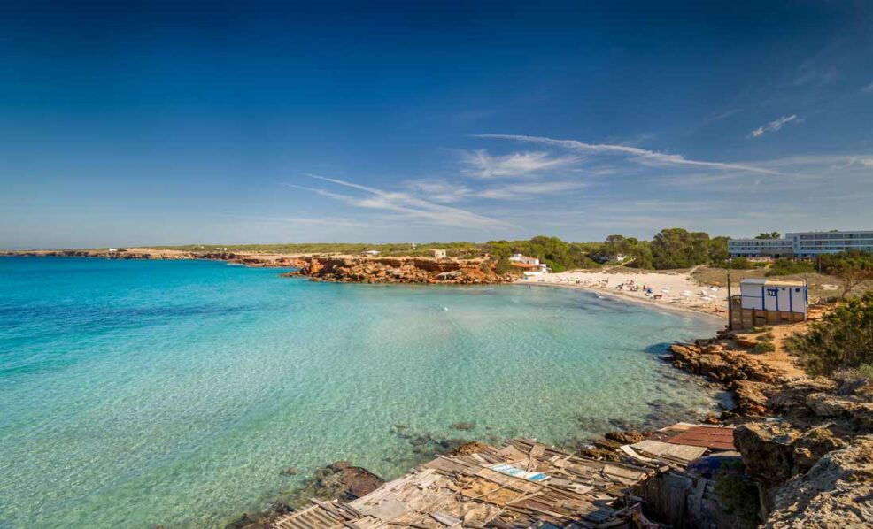 Lugares magicos en Formentera II : Cala Saona